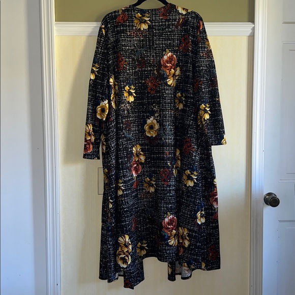 3X LuLaRoe Multicolor Fall Floral Sarah Duster  3/4 Sleeve Cardigan Long - Picture 4 of 4